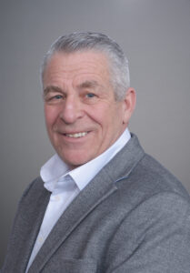 Anthony L scaled e1746538706881